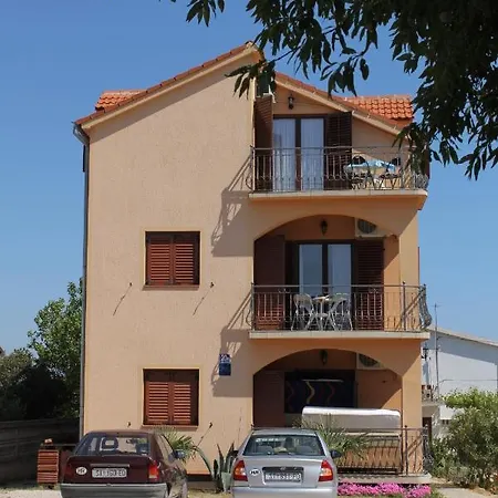 Apartments With A Parking Space Tribunj, Vodice - 6223 Tribunj (Sibenik-Knin)