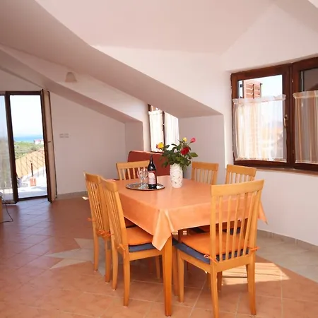 With Parking Space Tribunj - Vodice - 6223 Apartmán Tribalj