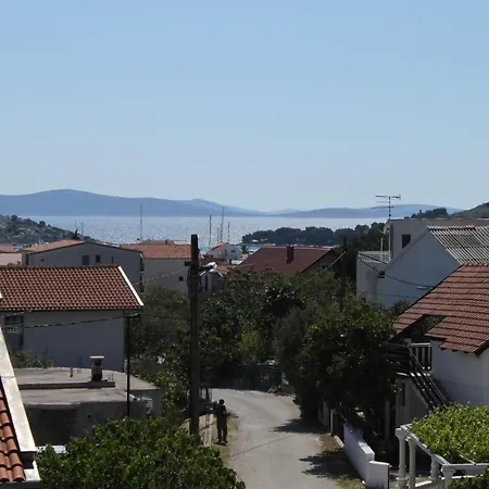 Apartments With A Parking Space Tribunj, Vodice - 6223 Tribunj (Sibenik-Knin)
