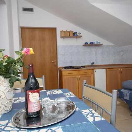 Apartments With A Parking Space Tribunj, Vodice - 6223 Apartment *