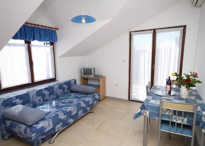 With Parking Space Tribunj - Vodice - 6223 Apartmán